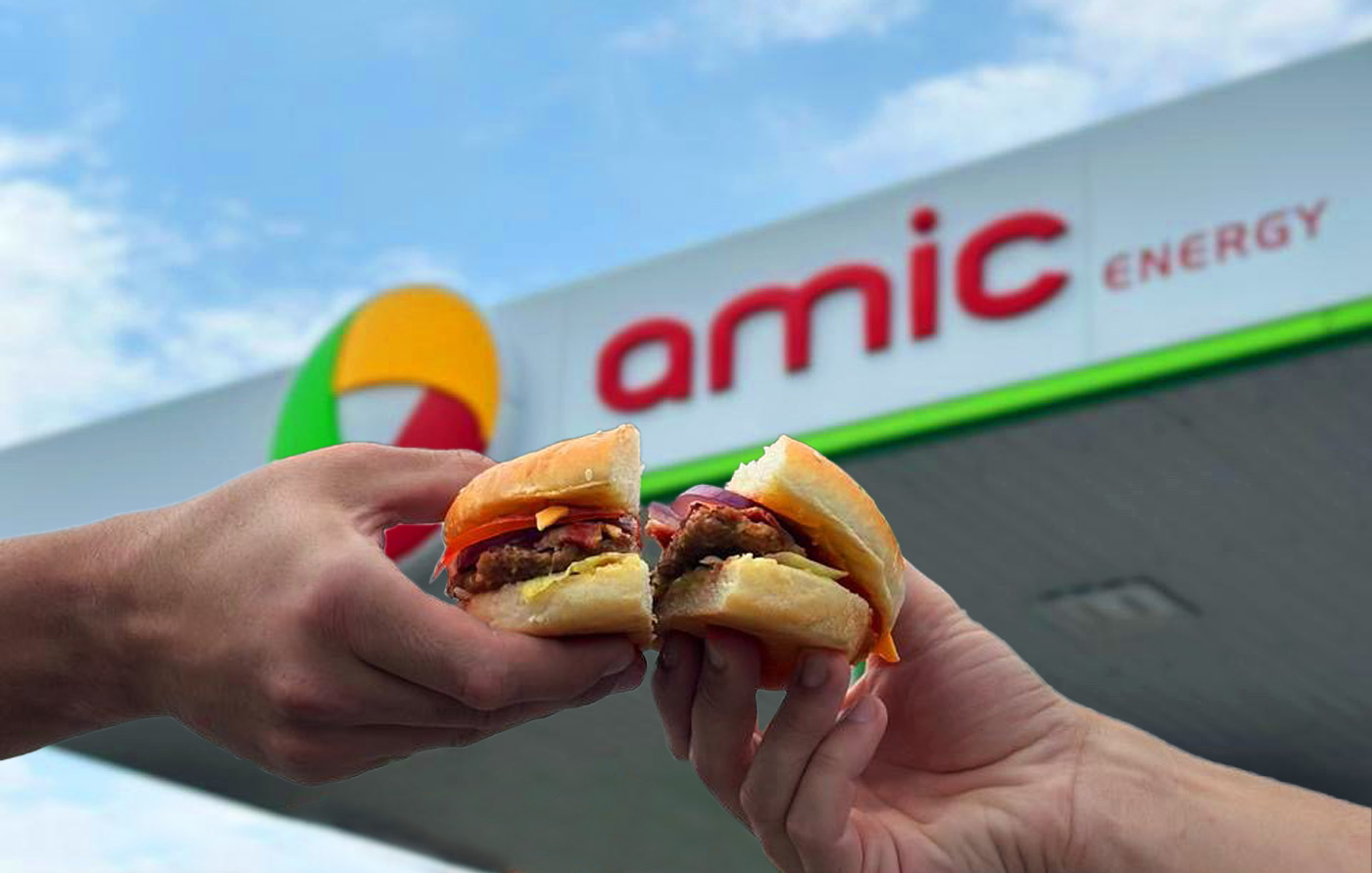 Fast food at AMIC ENERGY petrol stations: about its own brand and franchising. Part 1