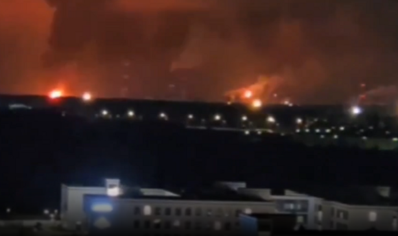 Дрони вдарили по Рязанському НПЗ в Росії