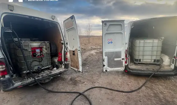 На Волині БЕБ вилучило понад 10 тонн дизпального сумнівної якості