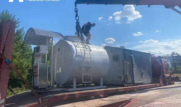 Відбувся штрафом: в Києві судили продавця фальсифікованого пального