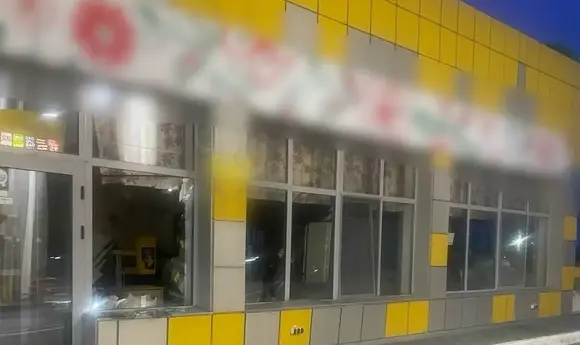 Внаслідок російської атаки на Київщину пошкоджено АЗС KLO