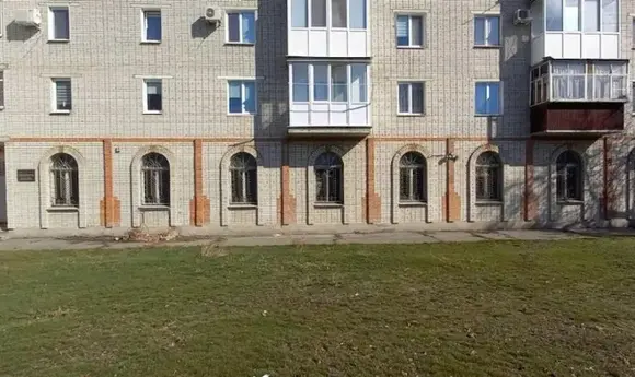 Поліклініку «Укрнафти» в Охтирці виставили на продаж за 1 грн