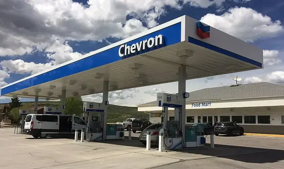 Sunoco планує придбати канадського оператора АЗС Parkland за $9,1 млрд