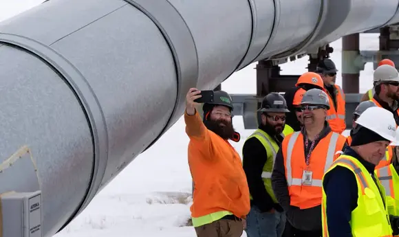 Високопосадовці Трампа відвідали нафтове родовище на Алясці