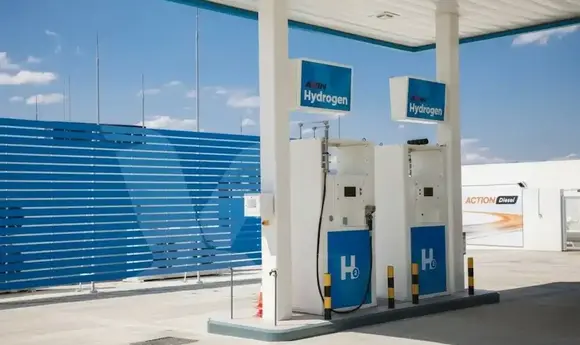 У Греції запрацювала перша воднева АЗC