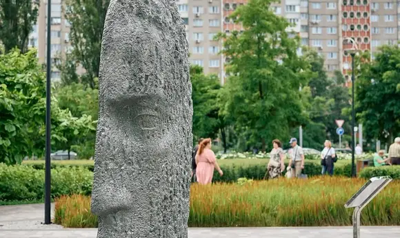 OKKO та «Повернись живим» відкрили скульптурний артоб'єкт