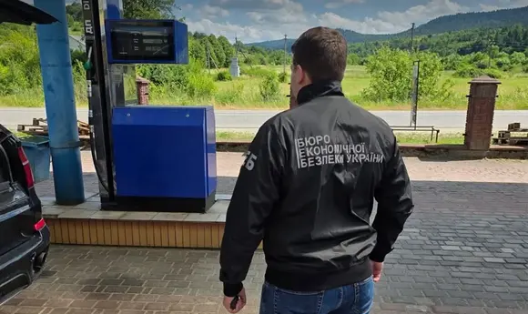 БЕБ ліквідувало 7 нелегальних АЗС на Львівщині
