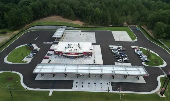 QuikTrip відкрила новий АЗК у Гренаді, штат Міссісіпі