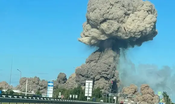 Вибух під Житомиром: пошкоджено три АЗС (оновлено)