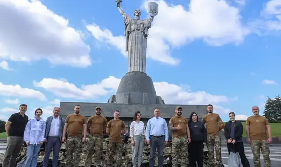 «Укргазвидобування» передала 550 бронежилетів 3-ій штурмовій бригаді