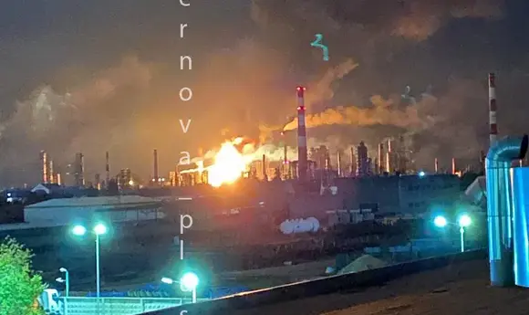 Бензину не буде: дрони вразили нафтобазу в Луганську та Рязанський НПЗ