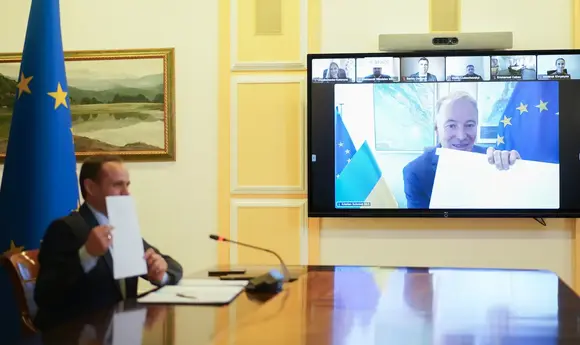 Україна та Європейський Союз продовжили «транспортний безвіз»