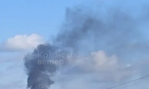 Нафтобаза Atan в Криму палає шосту добу, згоріло 5 ємностей