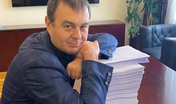 Оператори 5 тис. АЗС сплатили авансом 2,4 млрд грн податку на прибуток у січні-вересні — Гетманцев