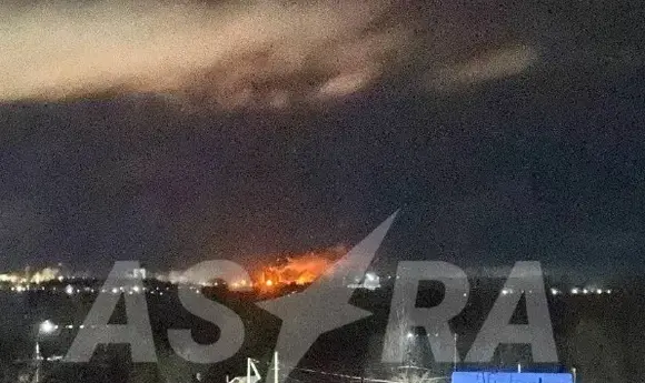 У Росії безпілотники атакували два нафтопереробні заводи — ЗМІ