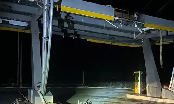 Російські збройні сили пошкодили АЗС на Нікопольщині