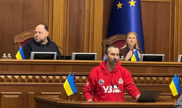 «Укрзалізниця» може зупинитися, треба підвищити вантажні тарифи у два етапи — Лещенко