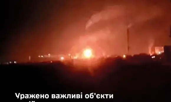 Уражено Саратовський НПЗ та нафтобазу на Луганщині — Генштаб