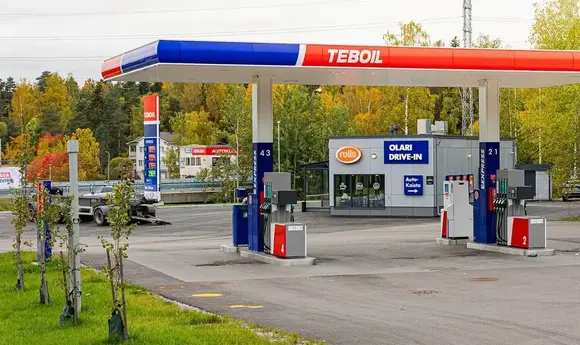 Фінська мережа АЗС Teboil, що належить «Лукойлу», на межі закриття через санкції