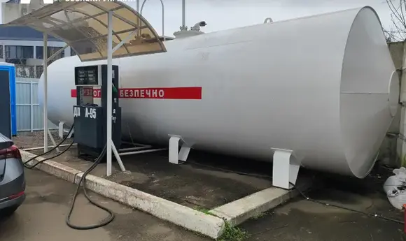 БЕБ припинило роботу мережі незаконних АЗС в Одесі