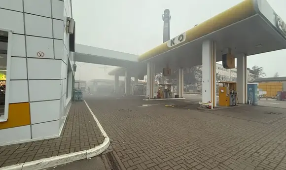 Внаслідок нічного обстрілу пошкоджено два АЗК KLO