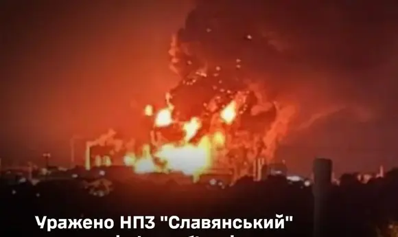 Сил оборони вразили в Росії НПЗ, нафтобазу та платформу на Каспії