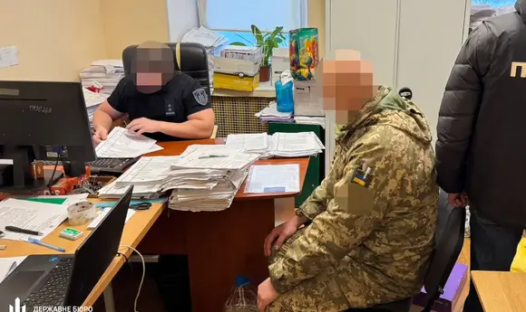 На Чернігівщині військові привласнили 13 тис. літрів пального — ДБР