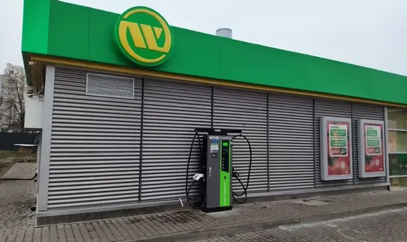 WOG та TOKA відкрили нову електрозарядку в Києві