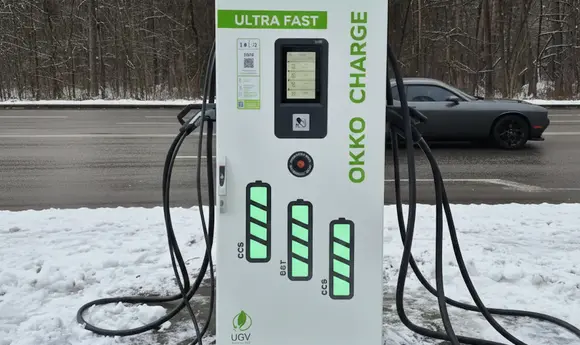 OKKO спільно з ТОКА відкрили електрозарядкку в Києві