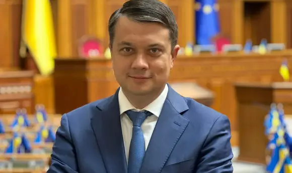 Разумков вніс законопроєкт про скасування авансових внесків для АЗС