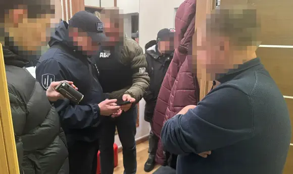 Посадовець Міноборони організував схему привласнення 500 тонн пального