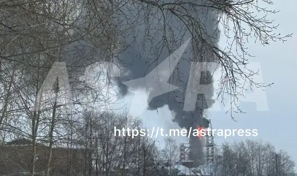 В Росії горить Ухтинський НПЗ «Лукойлу» 