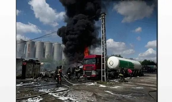 Росіяни атакували бензовоз ZOG: є загиблий та поранені 