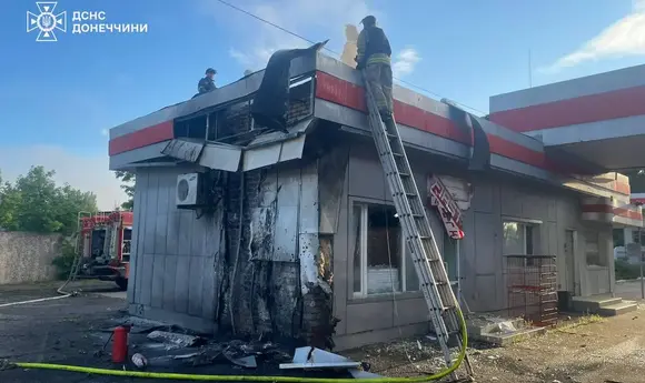 Безпілотник вдарив по АЗС у Слов’янську