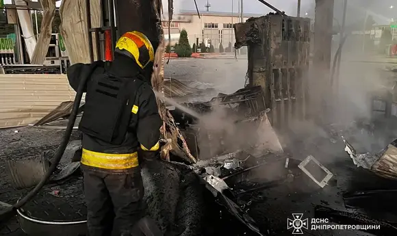 З початку війни росіяни знищили вісім АЗС UPG