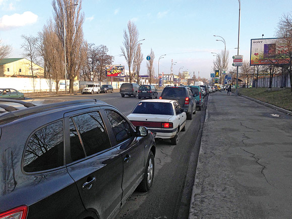 Распродав топлива впрок 20 февраля, заправки будут полупустыми до весны