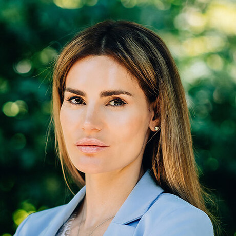 Аліна Саєнко