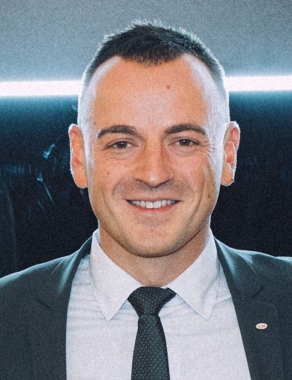 Роман Мітьковець Роман Мітьковець