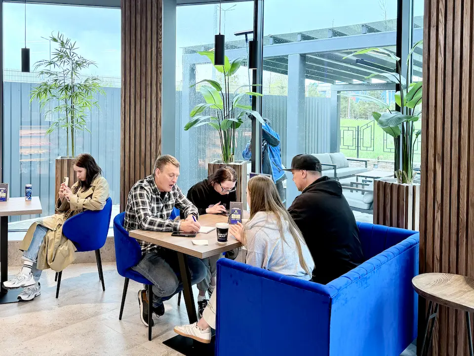 У Києві відкрився перший АЗК BARS