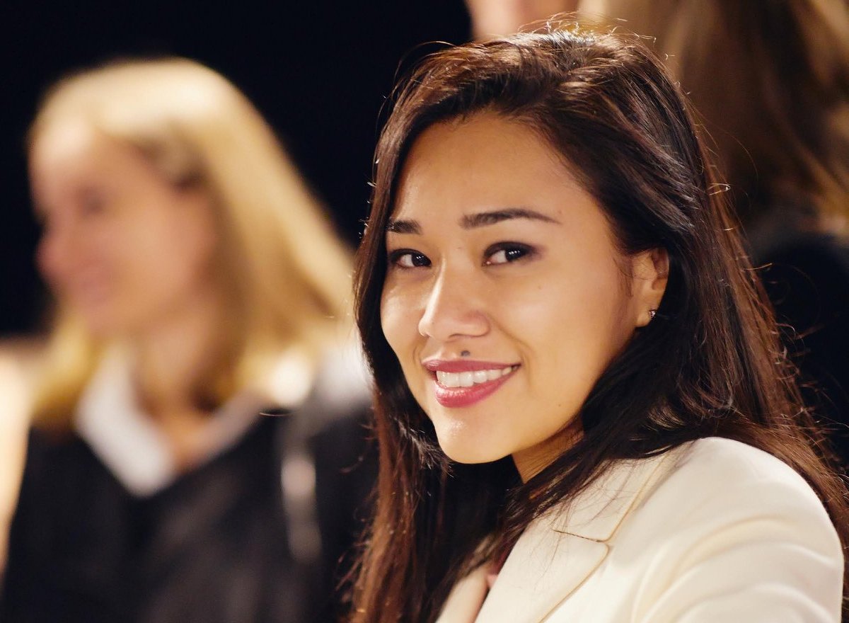 женщины года 2011. женщины года 2011. черил нотт. кейт аптон в бикини. модель кейт аптон.