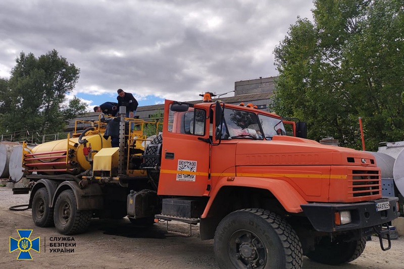 Співробітників «Укргазвидобування» крали небезпечну речовину для продажу на чорному ринку