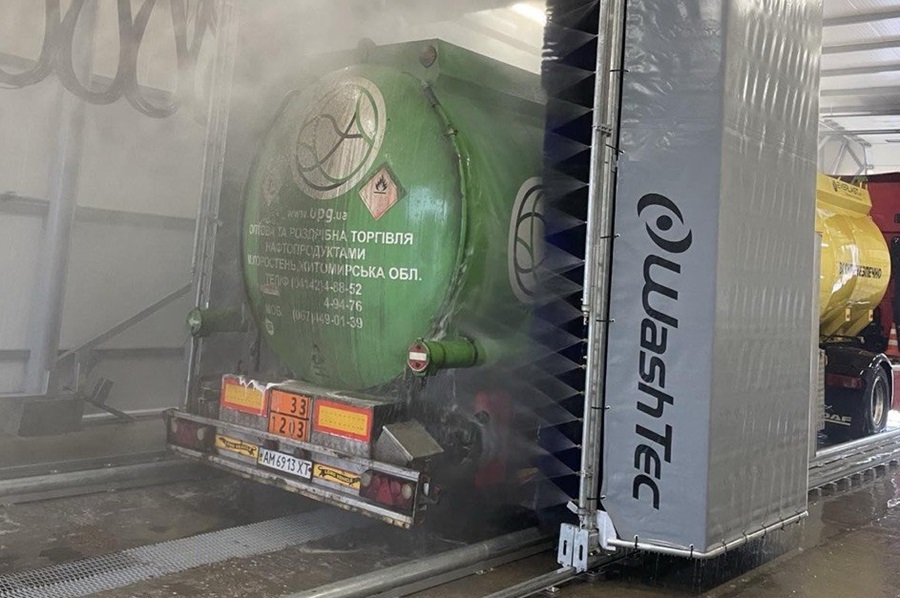 Мийний комплекс WashTec для великогабатитного транспорту UPG