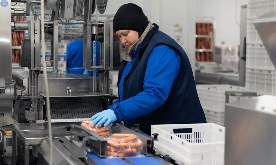 М'ясна продукція Житомирського м'ясокомбінату Vatag Group