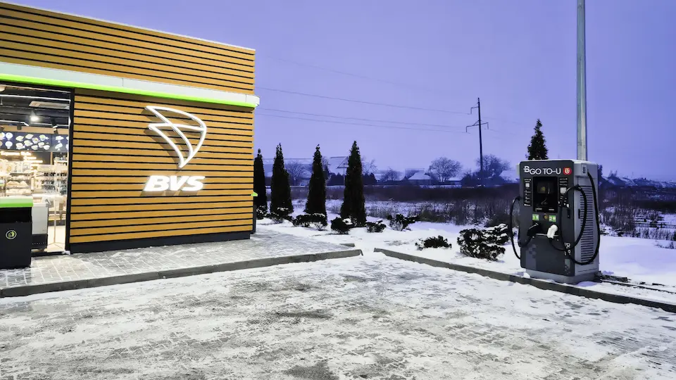 BVS відкрила три електрозарядки у партнерстві з GO TO-U
