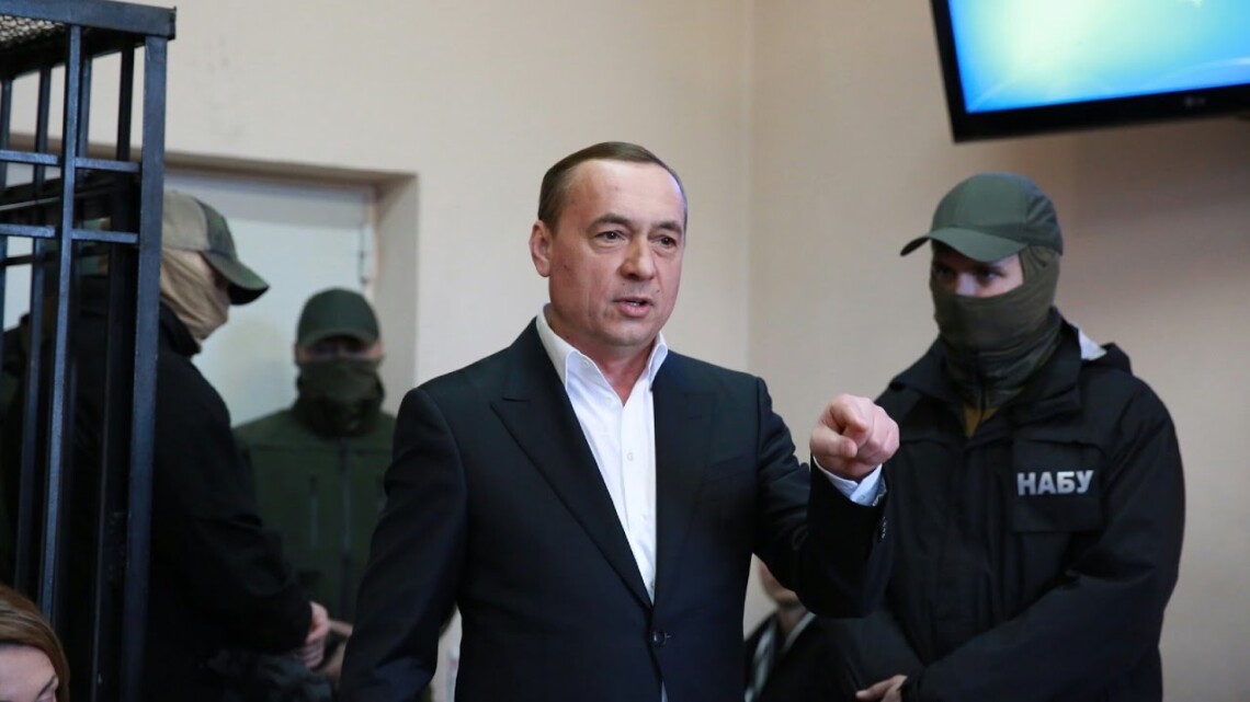 Звинувачення Миколі Мартиненко у корупції