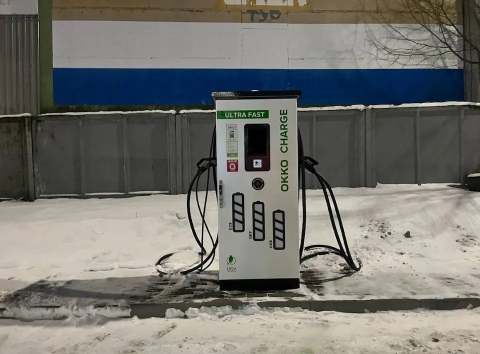 На АЗК OKKO у Львові з'явились електрозарядки від TOKA