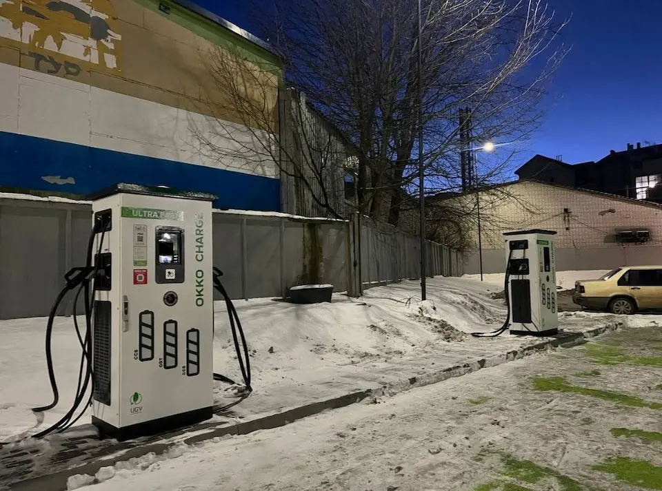На АЗК OKKO у Львові з'явились електрозарядки від TOKA