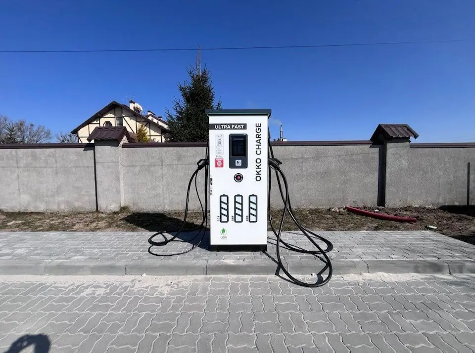 TOKA відкрила нові електрозарядки на АЗК OKKO