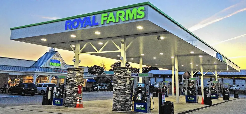 перекуси на автозаправках Royal Farms